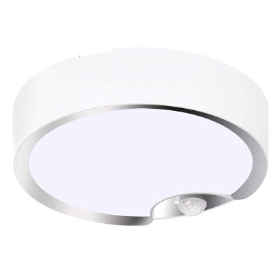 China 80led Modern Ultra Bright Motion Sensor LED Ceiling Light 400LM Battery Operated Indoor Night Lamp For Staircase Basement Warehouse for sale