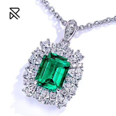 China Vintage Professional Design Classic Lab Grown Green Necklace Custom Green Pendant Necklace for sale