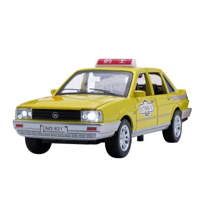 China Diecast Toy 15CM Length Cast Santana Taxi Car For Boys Model, Alloy Metal 1/32 Scale Toys With Gift Box/Music/Light/Die-Pull Back Function for sale