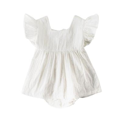 China 2021 100% Cotton Lovely Summer Girls Organic Simple White Sleeveless Outdoor Jumpsuit Baby Romper Dress With Bow Tie for sale