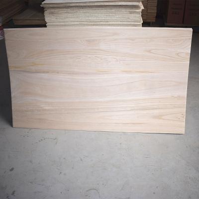 China FSC Certificate Modern Wholesale Edge Bonded Lumber Paulownia Timber For Ski Boards for sale