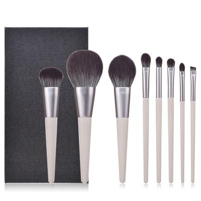 China Angular Blush Customized Portable Makeup Bag 8pcs Personalized Mimic Squirrel Hair Travel Make Up Brushes for sale