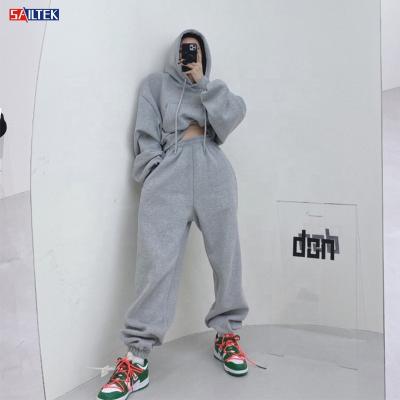 China JBeiL Wholesale Anti-Shrink Winter Thick Hoodie Set Logo Solid Womens Sweat Suits 2022 Custom Sports Autumn Women's Casual Clothing for sale