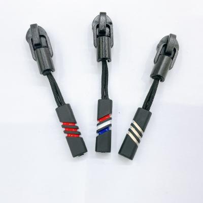 China Other Hot Selling Custom New Arrival Zipper Slider Auto Lock Nylon Zipper Sliders for sale