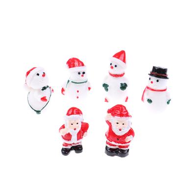 China Present Figurine Santa Claus Snowman Desk Small Statue China Miniatures Merry Christmas Day Gift Box Opens Ornament for sale