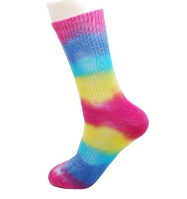 China Sale Men's And Women's Cute Cotton Color Sports Crew Socks Breathable Warm Casual Vivid Socks for sale