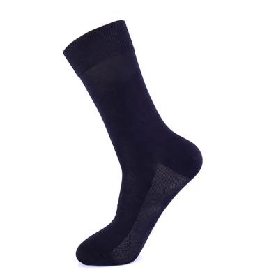 China QUICK DRY Men's Natural Bamboo Socks Solid Color Cotton Businessman Crew Socks for sale