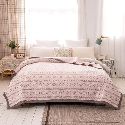 China Brillmax custom quality kantha summer patchwork homens luxury cotton quilt quilt quilts wholesale bedspread cover from manufacturers for sale