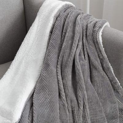 China Anti-Static Large Sherpa Fleece 2 Ply Throw Blankets Super Soft Promotion for sale