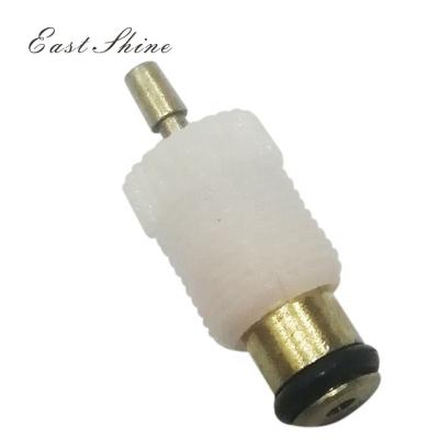 China Flint lighter electronic parts 18/24 tooth cover best sale cheap beak plastic zinc alloy lower valve for sale