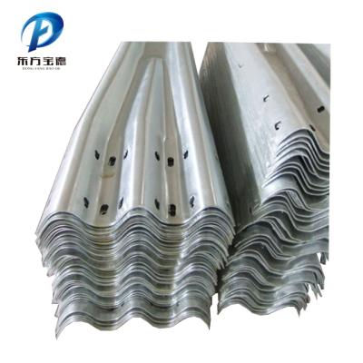 China Corrosion Resistance S355JR Galvanized Guardrail Lighting Guardrail Post Driver For Sale Highway Guardrail for sale