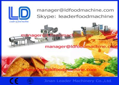 China Fried Square Doritos Corn Chips Making Machine , 220kg/h Extruded Snacks Machinery for sale