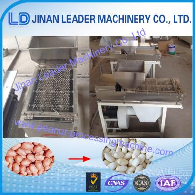 China 400kg/H 380v Three Phase Dry Processing Machine For Peeling Peanuts for sale