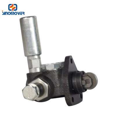 Cina HOWO A7 Engine Parts VG1500080100 Injection Pump Fuel Feed Pump original parts in vendita