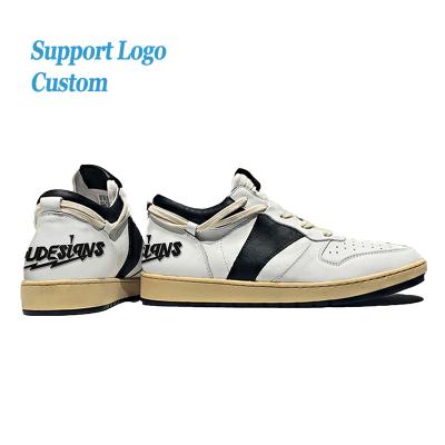 China Custom made men's comfort LOGO skateboard shoes trend casual shoesMen's breathable outdoor sports shoes for sale