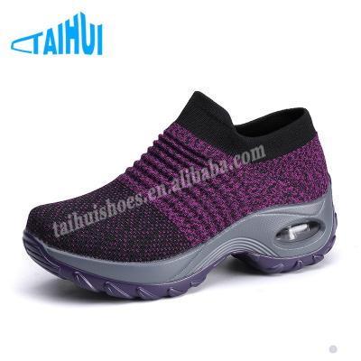 China Fashion Trend Women's Sneakers Lightweight Air Cushion Lace Up Sports Mesh Comfort Running Shoes Breathable for sale