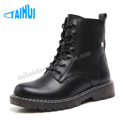 China Deodorization 2021 New Fashionable High Top Black Shoes Wholesale Autumn Winter Ankle Boots Women's Ladies Boots for sale