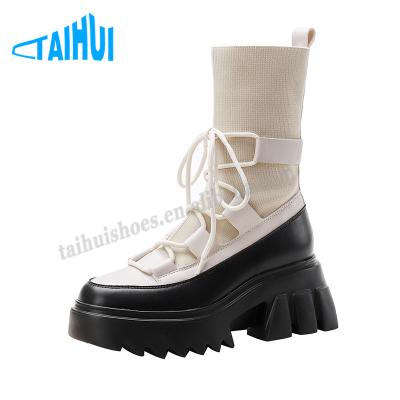 China Wholesale Autumn Winter Trendy Ladies Deodorization Lace Up Boots Sport Casual Women Platform Black Boots for sale