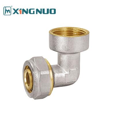 China Fittings de codo femenino de latón certificado NSF 61 Fittings de codo femenino de PEX 16-32MM Fittings de compresión de codo de PEX de hilo femenino en venta