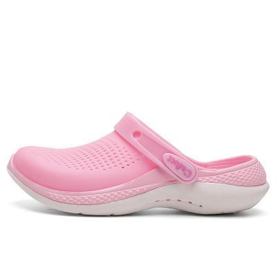 China Round Pink Women Clogs Sandals Cushioning Fashion Summer Garden Outdoor Breathable Beach Casual Shoes Unisex Slippers for sale