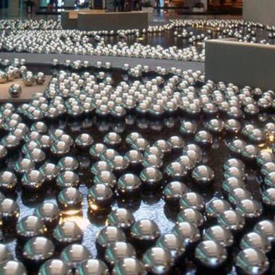 China Minimalist ODM/OEM Outdoor Decorative Craft Metal Ball Water Surface Decor Ball Garden Stainless Steel Balls for sale