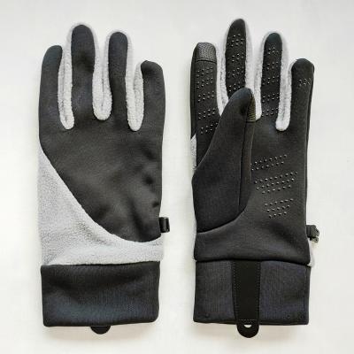 China Good Wear Men Half Finger Sports Workout Fitness Gloves Weightlifting Gym Gloves for sale