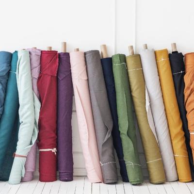 China Breathable high quality plain dyed woven linen fabric in various colors for garment and home textile for sale