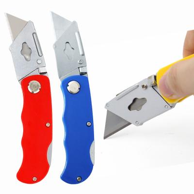 China Slide Open Knife Design Spare Blade Small Folding Knife Cutter Folding Pocket Knives for sale