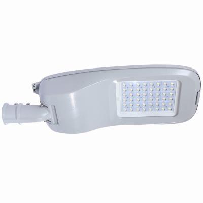 China ROAD Pole / Arm-mounted LED Area Street Light With Sensor for sale