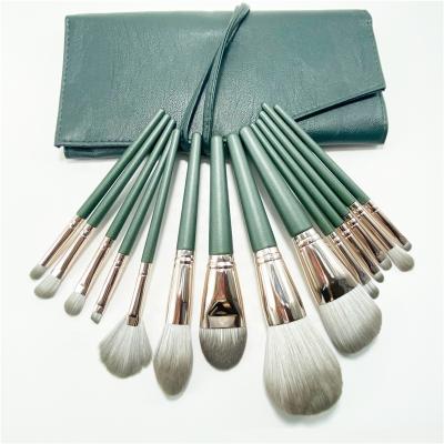 China Angular Blush 14pcs Sweep Logo Professional Face Eyes Green Wooden Handle Makeup Brushes Customized By Vegan Wholesale en venta