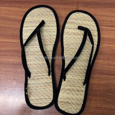 China Comfortable Factory Supply Hotel Slippers Biodegradable open toe hotel slippers disposable cheap hotel slippers for sale