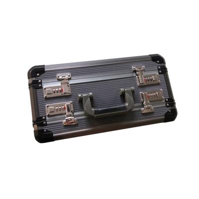 China Professional Manufacture Cheap Double Sided Aluminum Gun Case Customized for sale