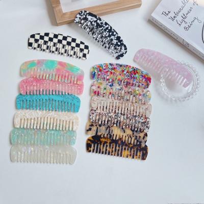 China Portable Acetate Hair Detangling Comb Hair Comb Brush Grace Acetate Hair Comb Fancy Design Latest Retro for sale