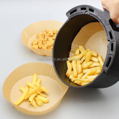 China Disposable Air Fryer Heavy Duty Heat Resistant Parchment Paper Waterproof Silicone Oil Stick Non Stick Paper Liner for sale