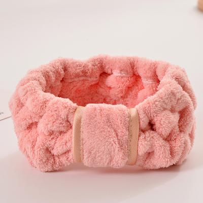 China Cute Coral Yoga Sports Cute Coral Sports Headband Hair Washing Makeup Wash Face Tape Vintage Velvet Hair Band AP286 for sale