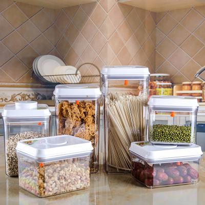 China Freshness Preservation Food Storage Container Set Preservation Tray Plastic Fridge Storage Containers for sale