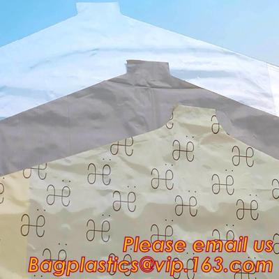 Chine Le voyage en plastique de vêtements de couverture de vêtement clair bon marché transparent de LDPE met en sac des sacs de nettoyage à sec sur le petit pain à vendre