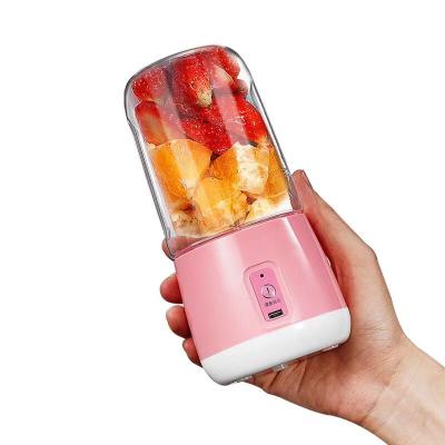 China Outdoor New Portable Electric Juicer Low Power USB Hand Juicer for sale