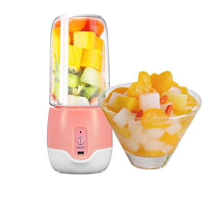 China Mini Usb Electric Portable Juicer Slow Juicer Car Blender Machine Orange Blender Machine Traveling Home for sale