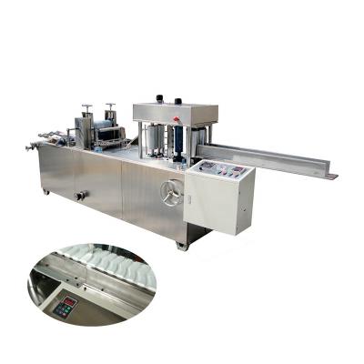 China Small Hotels Napkin Cloth Folding Cutting Equipment Folded Napkin Tissue Paper Paper Cutting Machine for sale