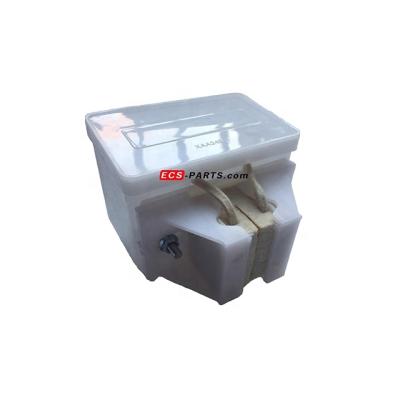 China Modern ECS XAA349C1 Square Elevator Oil Cup For Elevator Spare Parts for sale