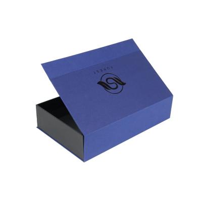 China Other Logo Strong Special Paper Cardboard Custom Elegant Classic Blue Magnetic Gift Box for sale