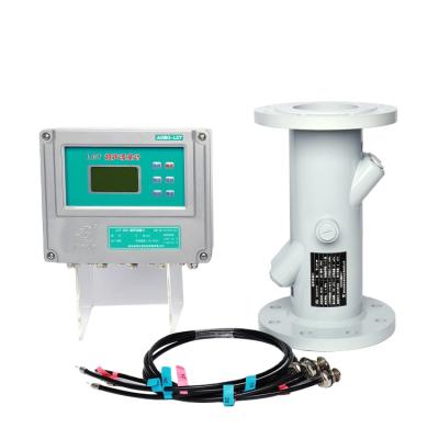 China Carbon Steel Integrated Ultrasonic Flowmeter With Ultrasonic Kilowatt Meter Flow Meter for sale