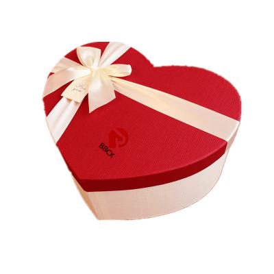 China Recyclable Customized High End Heart Shaped Gift Box for sale