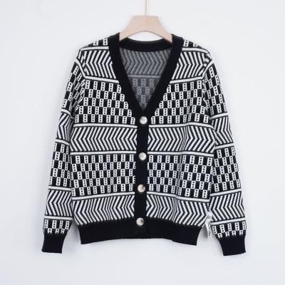 China 2021 Anti-wrinkle good quality long sleeve women's knitted cardigan sweater knitted cardigan custom made ladies for sale