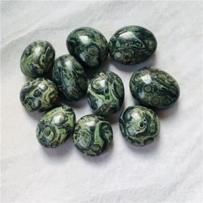 China China Natural Beautiful Green Chrysocolla Quartz Malachite Palm Stone for sale