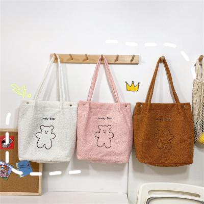 China Trendy Ladies Tote Bag Square Shopping Lady Bear Sherpa Fur Shoulder Bag Cute Women Purses Handbags for sale