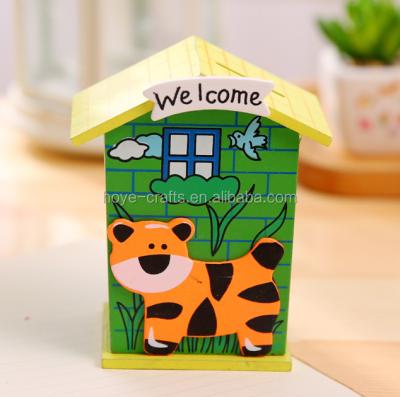 China ECO piggy bank cartoon wooden sweet piggy bank for kids invent piggy bank cottage stable wooden piggy bank for sale