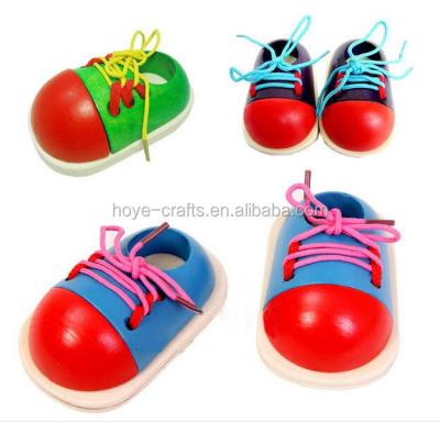 China Fully Assembled Montessori Toys Lace Up Shoes Toy Wooden String Shoe Play for sale