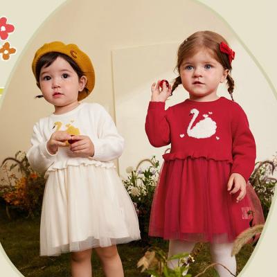 China Baby Anti-wrinkle kids dress custom made long sleeve sweater cartoon swan embroidery kint princess quilted dress for sale